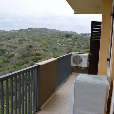 Baazar House Villa Noto Exterior photo